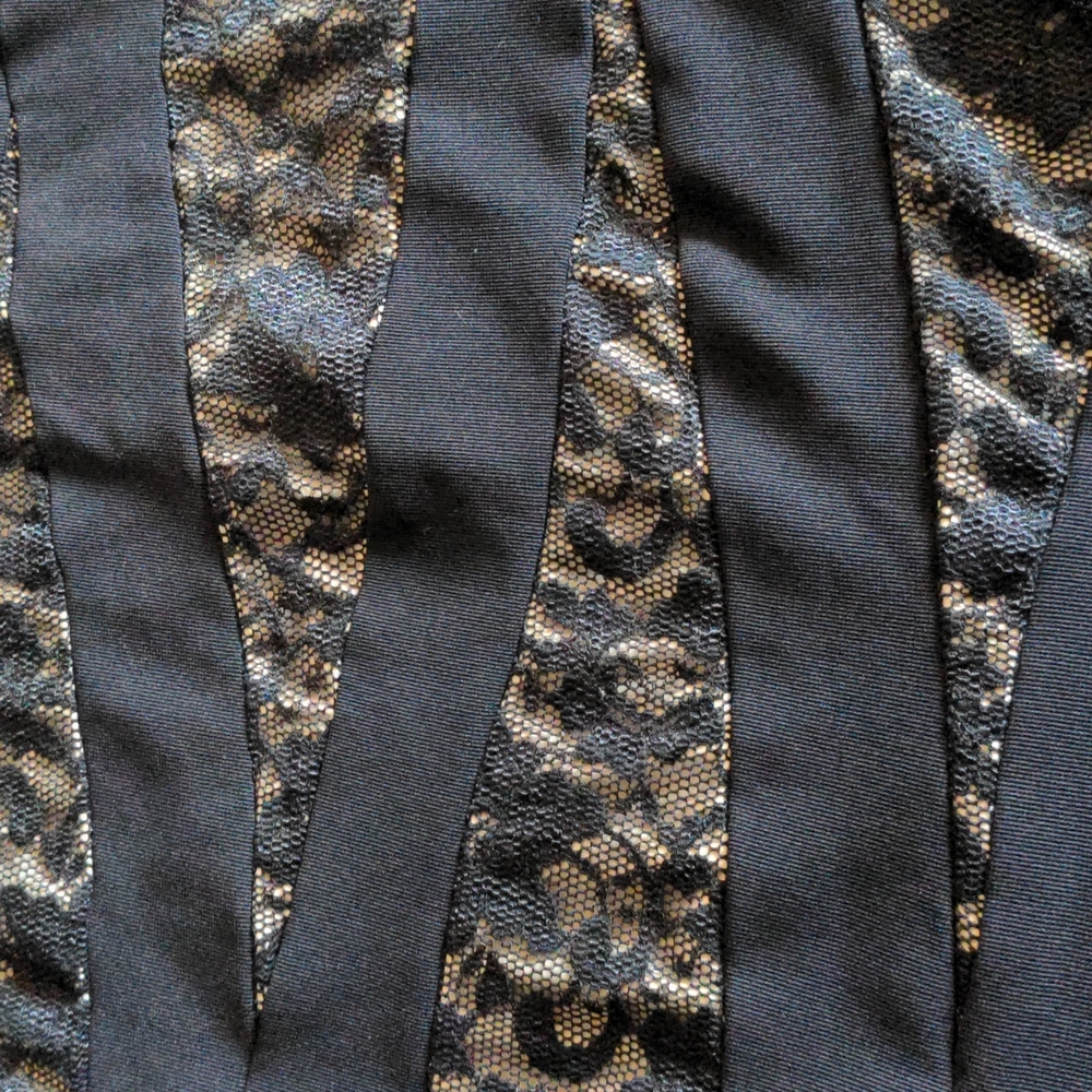 *SOLD*Torrid Black & Nude Lace Layered Bodycon Mini Dress - Picture 5 of 15